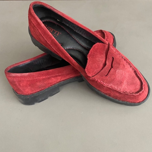 Born Loire Shoes | Born Genuine Suede Red Loafers | Size 8 - Picture 6 of 6